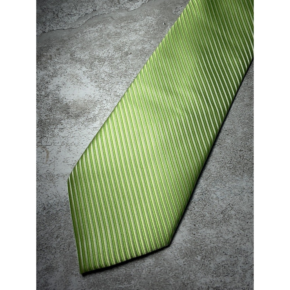 Barry Wang 100% Silk Tie Mens One Size Green Striped Jacquard Pointed Necktie